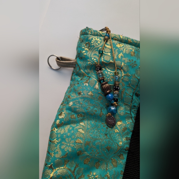 Riri Metallic Embellished Tote bag - Picture 10 of 17